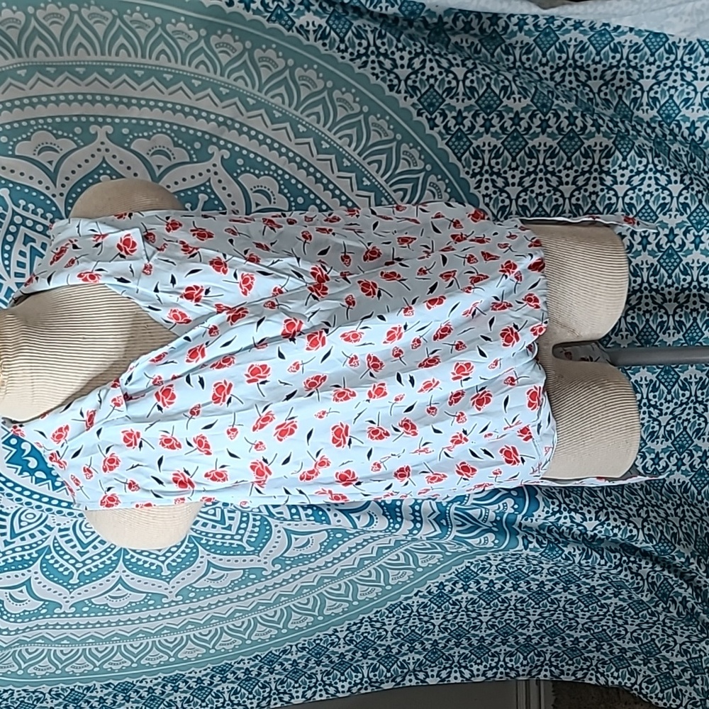 Jones Ny Red Poppy Blouse